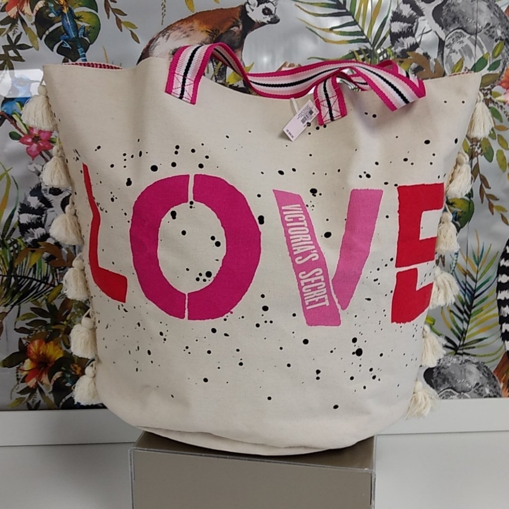 NWT Victoria's Secret Love Beach Tote